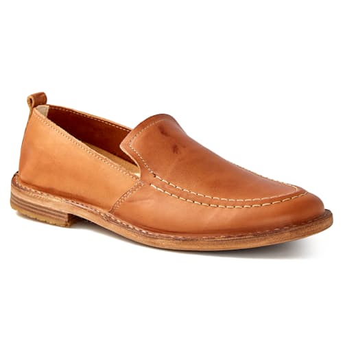 laydown image of Patnoflex Travel Stitch Loafer