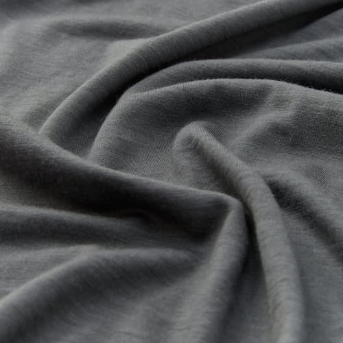 lifestyle image of 72-Hour Merino Henley