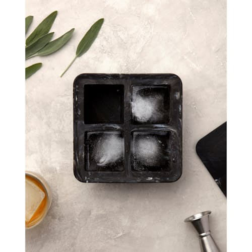 laydown image of Extra Large Ice Tray