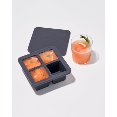 laydown image of Extra Large Ice Tray