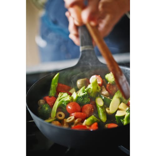 laydown image of Oven-Safe Skillet + Stainless Steel Lid - 9.4"