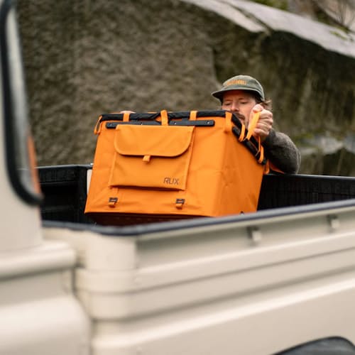 lifestyle image of Collapsible Gear Bag 70L - Exclusive