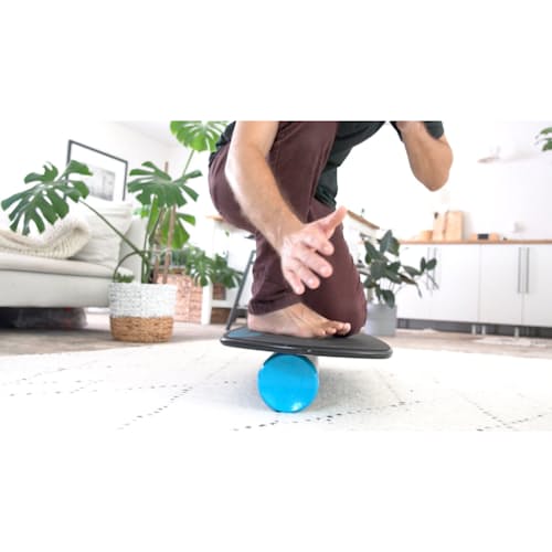 lifestyle image of Revbalance Swell 2.0