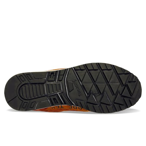 laydown image of Shadow 6000 GTX Sneaker