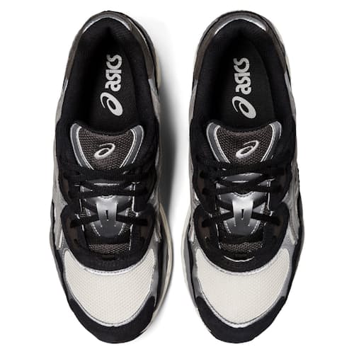 laydown image of Gel-NYC Sneaker