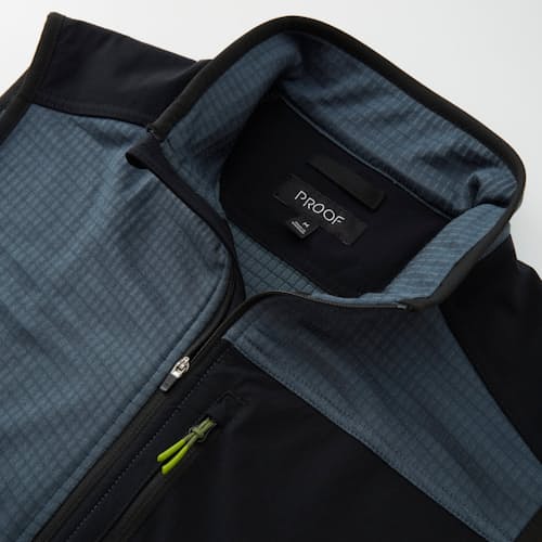laydown image of Trail Grid Fleece Full Zip Vest