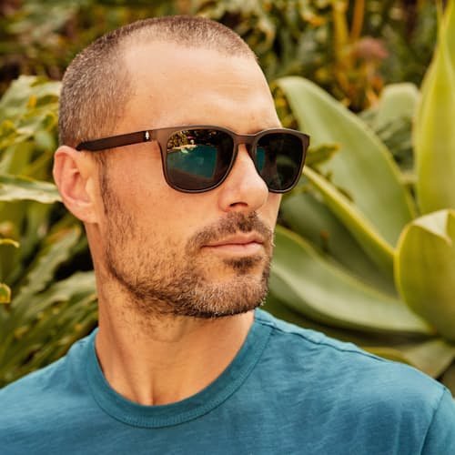 lifestyle image of Weekenders Sunglasses