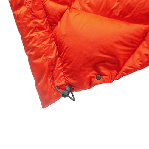 laydown image of Bobcat - 45Âº Down Travel Quilt