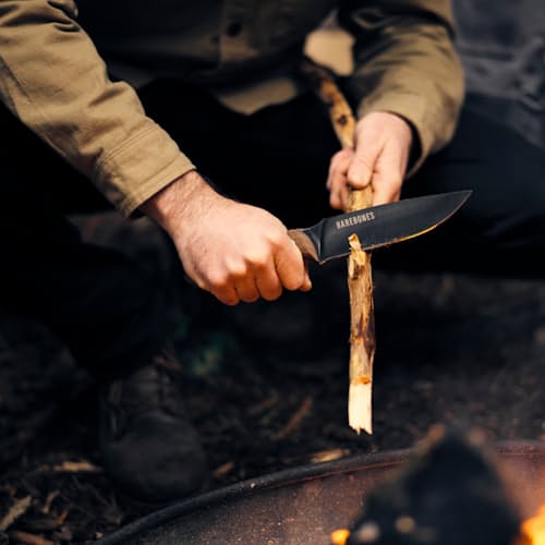 lifestyle image of Field Knife