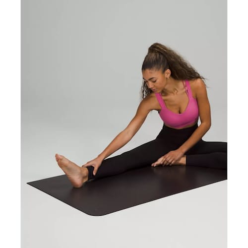 laydown image of The Mat 5MM