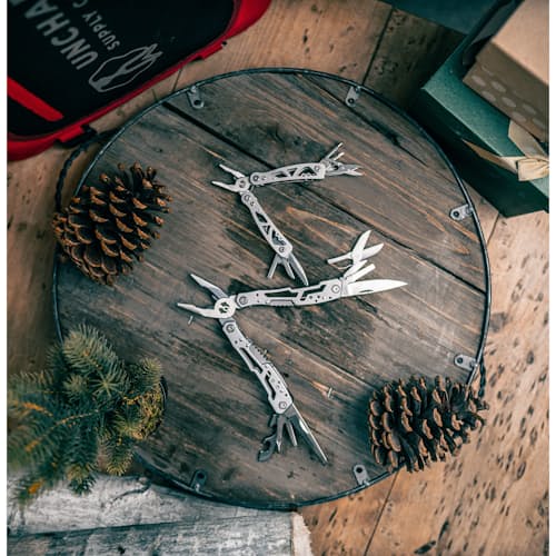 laydown image of Multitool Pro