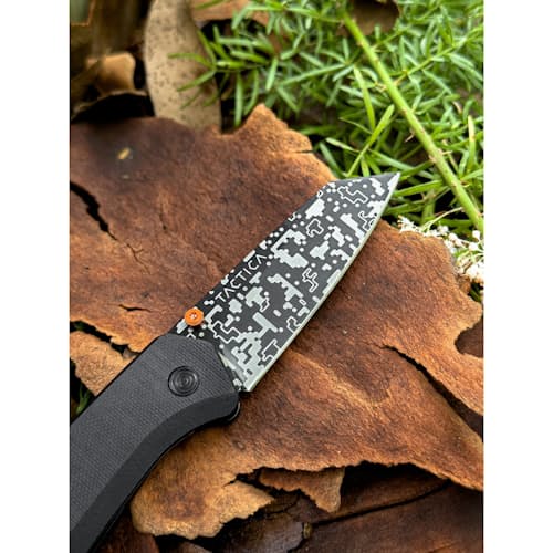 laydown image of K.100 Pocket Knife