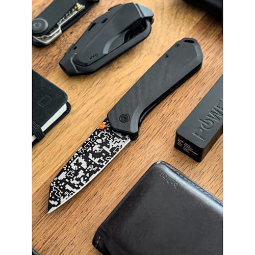 laydown image of K.100 Pocket Knife