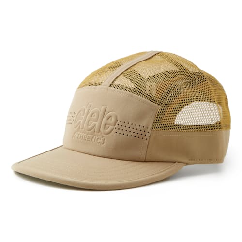 laydown image of GOCap SC - Vented Athletics Running Hat