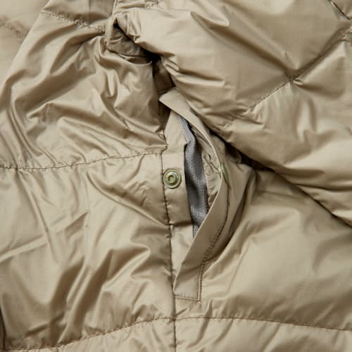 lifestyle image of Insulated Mid-Down Jacket
