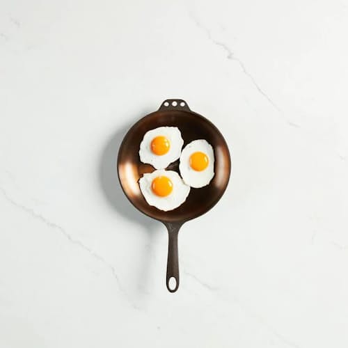 laydown image of No. 10 Cast Iron Chef Skillet