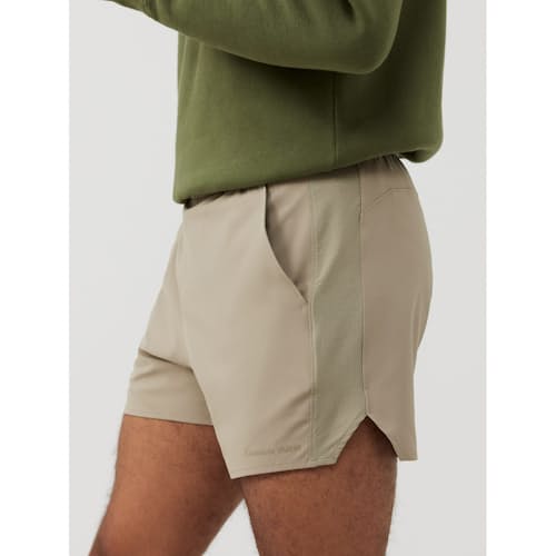 laydown image of High Stride Train Short - 5"