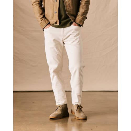 Chad is 6'1", 185lbs, and wearing a 31x32