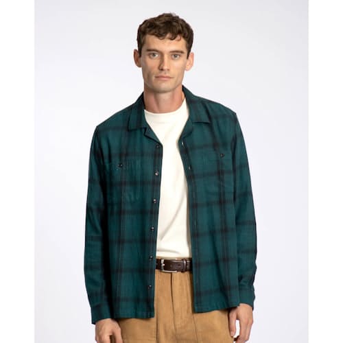 lifestyle image of Hiro Box Fit Check Long Sleeve Shirt