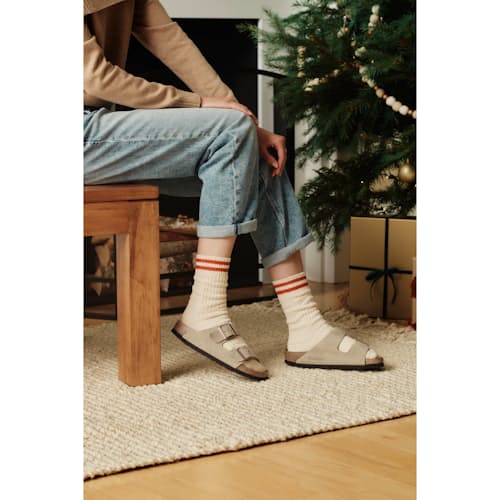 lifestyle image of Women's Arizona Soft Footbed Sandal
