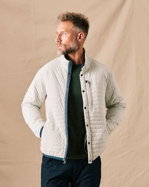 Chad is 6'1", 185 lbs, and wearing a size M