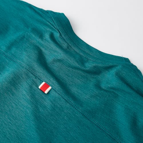 lifestyle image of Session High-Stretch T-Shirt