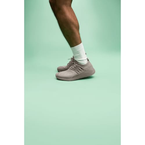lifestyle image of Trainer AD 1 Sneaker