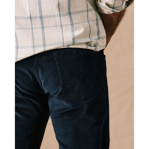 on model image of 365 Corduroy Pant - HB Slim