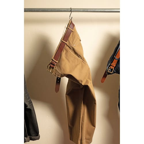 lifestyle image of Shrunken American Bison Belt