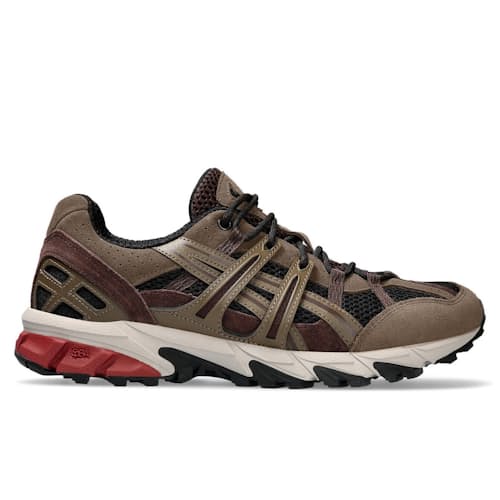 laydown image of Gel-Sonoma 15-50 Sneaker