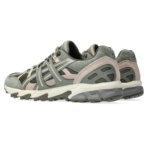 laydown image of Gel-Sonoma 15-50 Sneaker