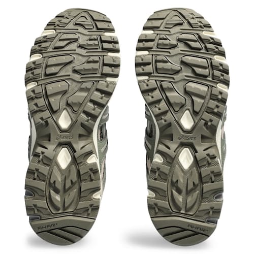 laydown image of Gel-Sonoma 15-50 Sneaker