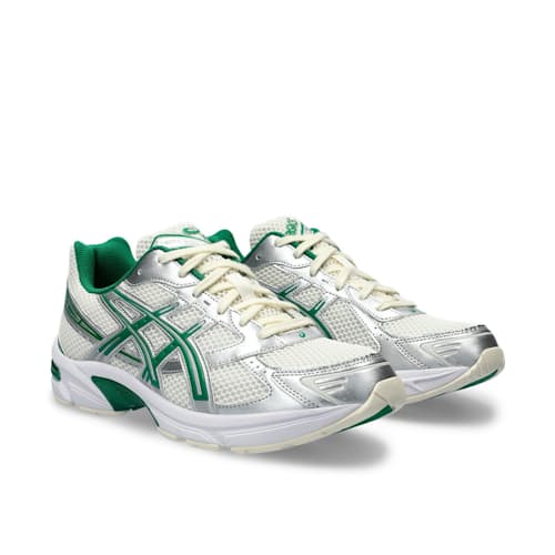 laydown image of Gel-1330 SMU Sneaker