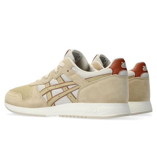 laydown image of Lyte Classic Sneaker