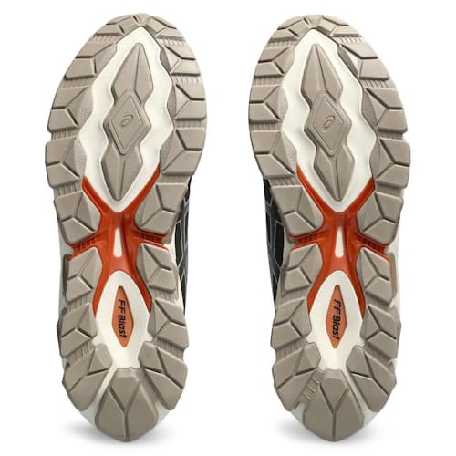 laydown image of Gel-Quantum 360 Sneaker