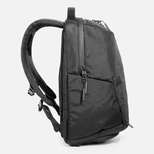 laydown image of Fit Pack 3 Backpack - 18L
