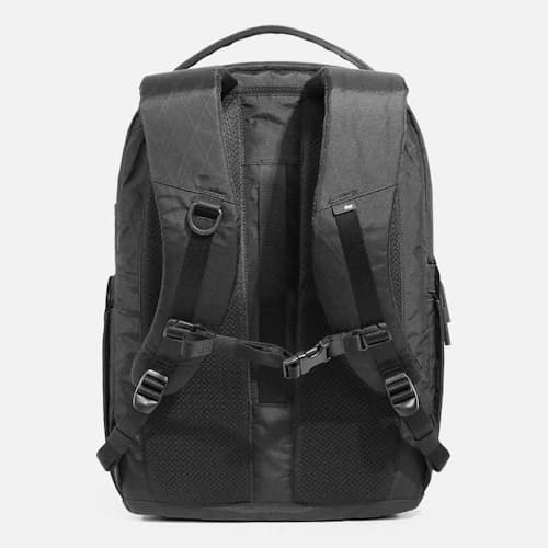 laydown image of Fit Pack 3 Backpack - 18L
