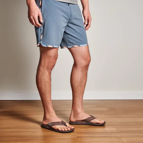 lifestyle image of Tuahine Sandal