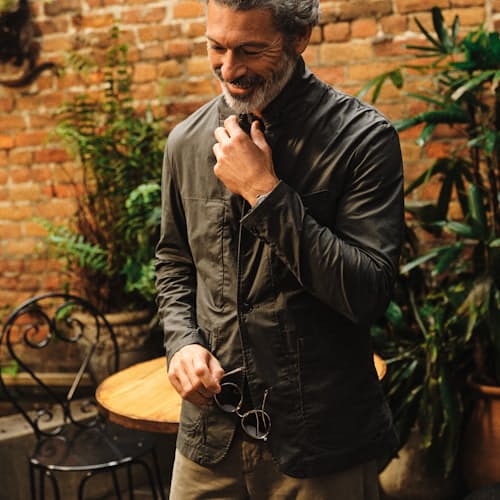 laydown image of Flyweight Flex Blazer