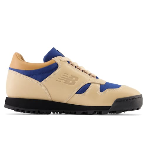 laydown image of Allagash Sneaker