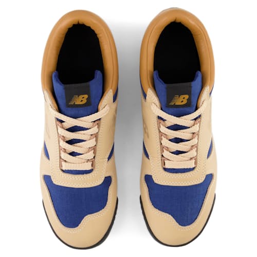 laydown image of Allagash Sneaker