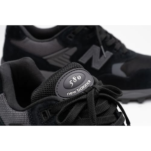 lifestyle image of 580 Sneaker