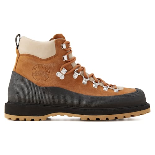 laydown image of Huckberry x Diemme Roccia Vet Hiking Boot
