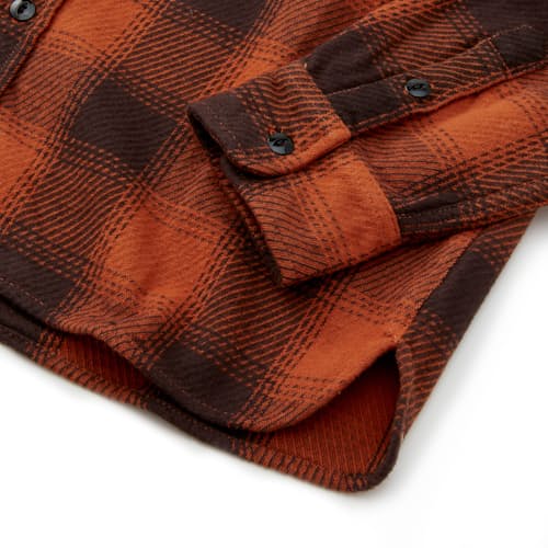 lifestyle image of Crosscut Flannel