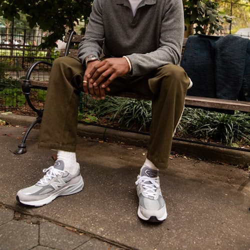 lifestyle image of Made in USA 990v6 Sneaker