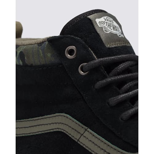 lifestyle image of SK8-Hi MTE-1 Sneaker Boot