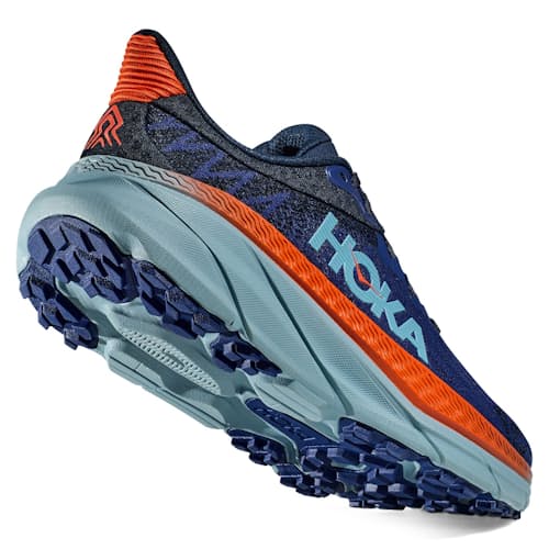 laydown image of Challenger ATR 7 Trail Running Shoe