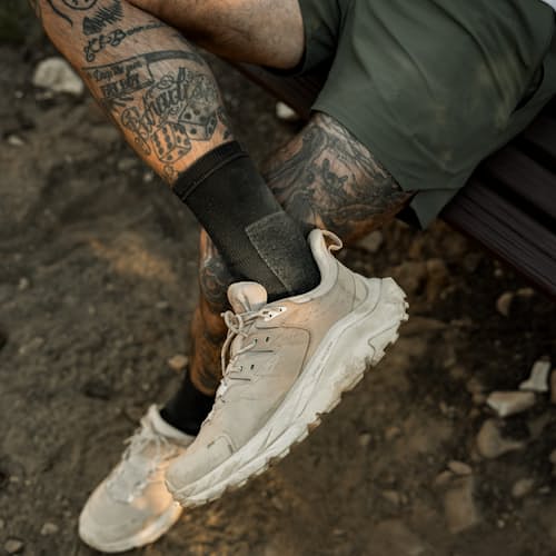 lifestyle image of Kaha 2 Low GTX Trail Sneaker