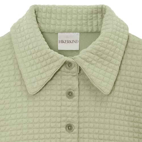 laydown image of Women's Midlayer_01