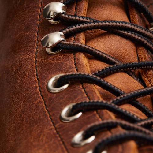 laydown detail image of Iron Ranger